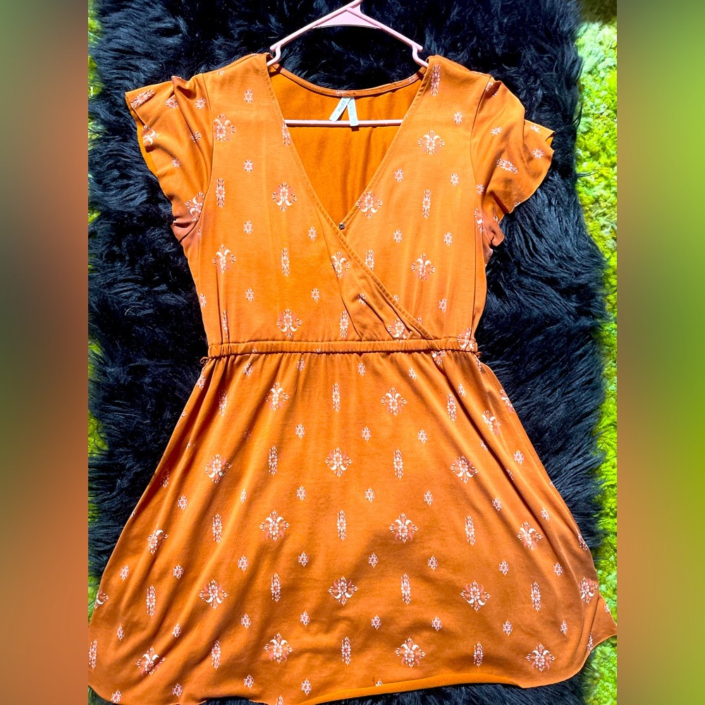 Tan/Orange Dress